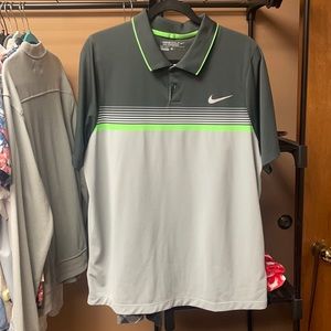 Nike Golf Shirt Men’s L